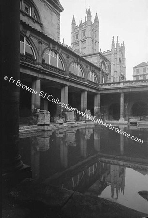 ROMAN BATHS WITH REFLECTION OF ABBEY